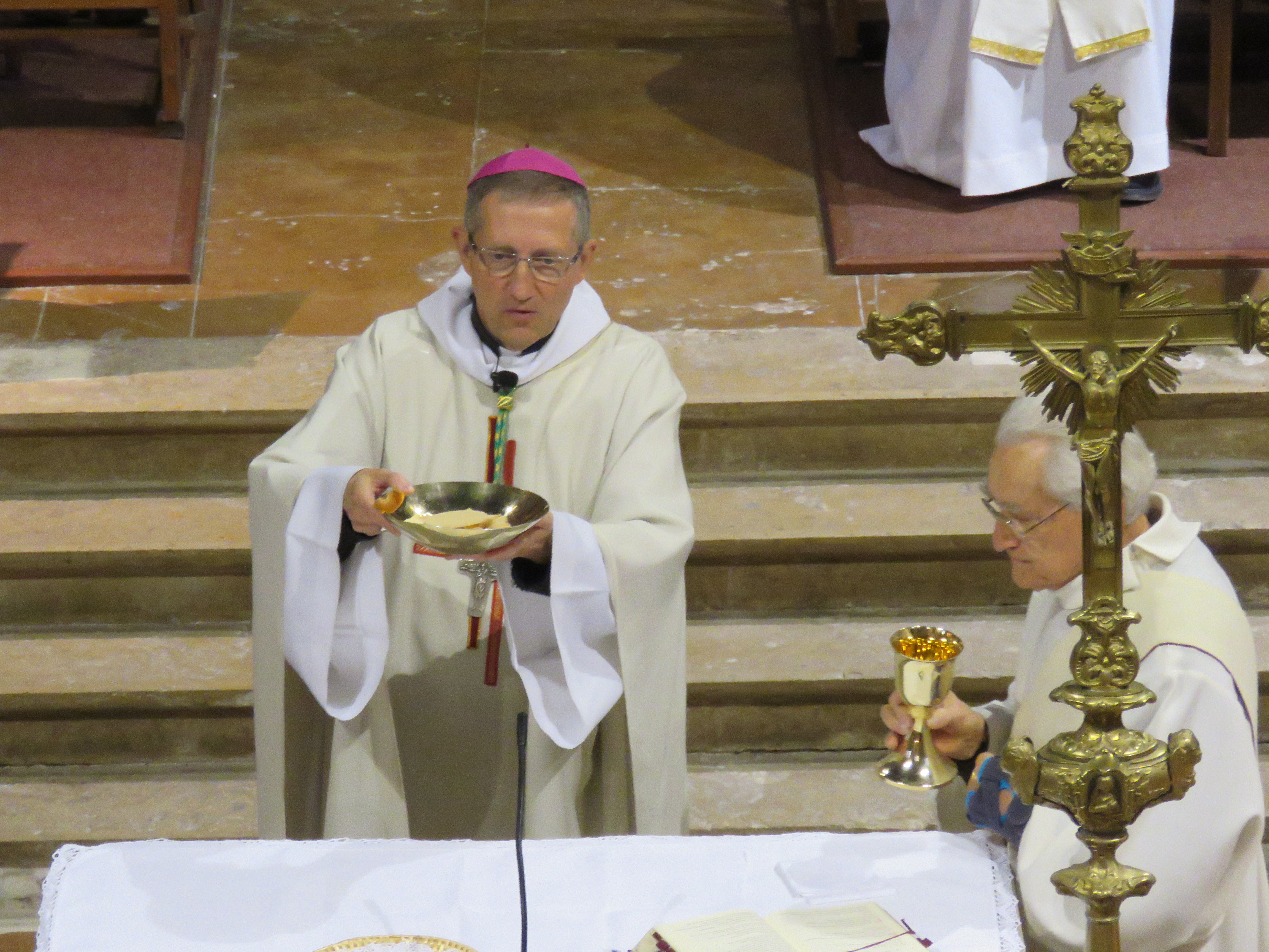 L’Eucharistie – Paroisse Saint Martin de la Plaine de Valence